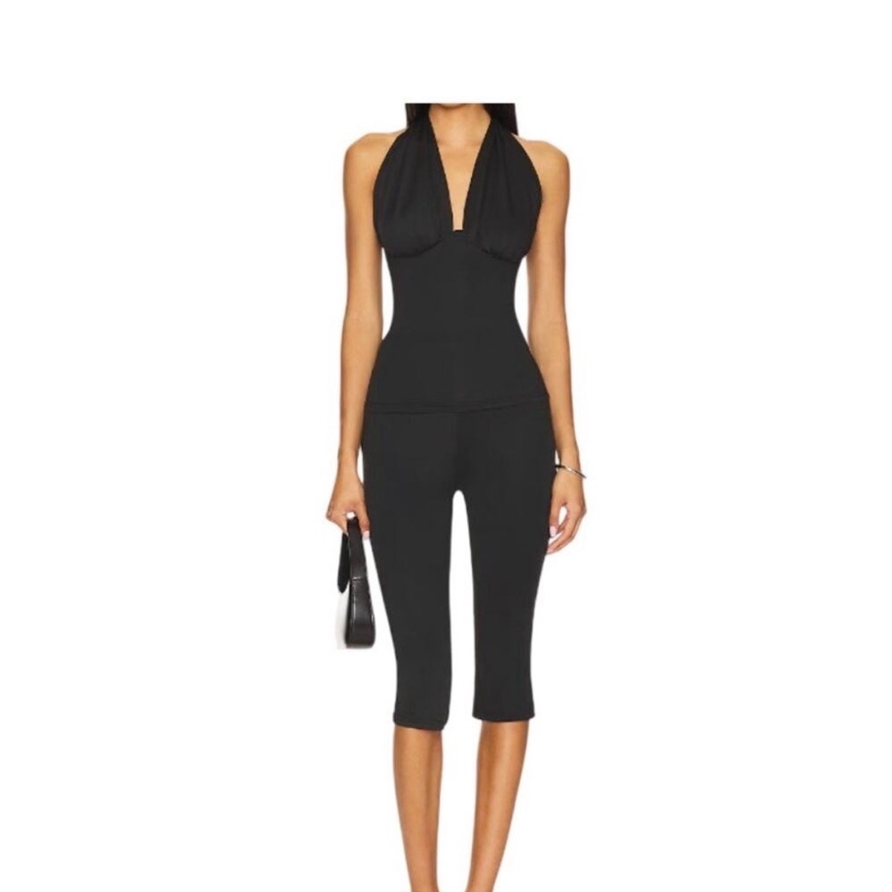 superdown Black Halter Capri Set